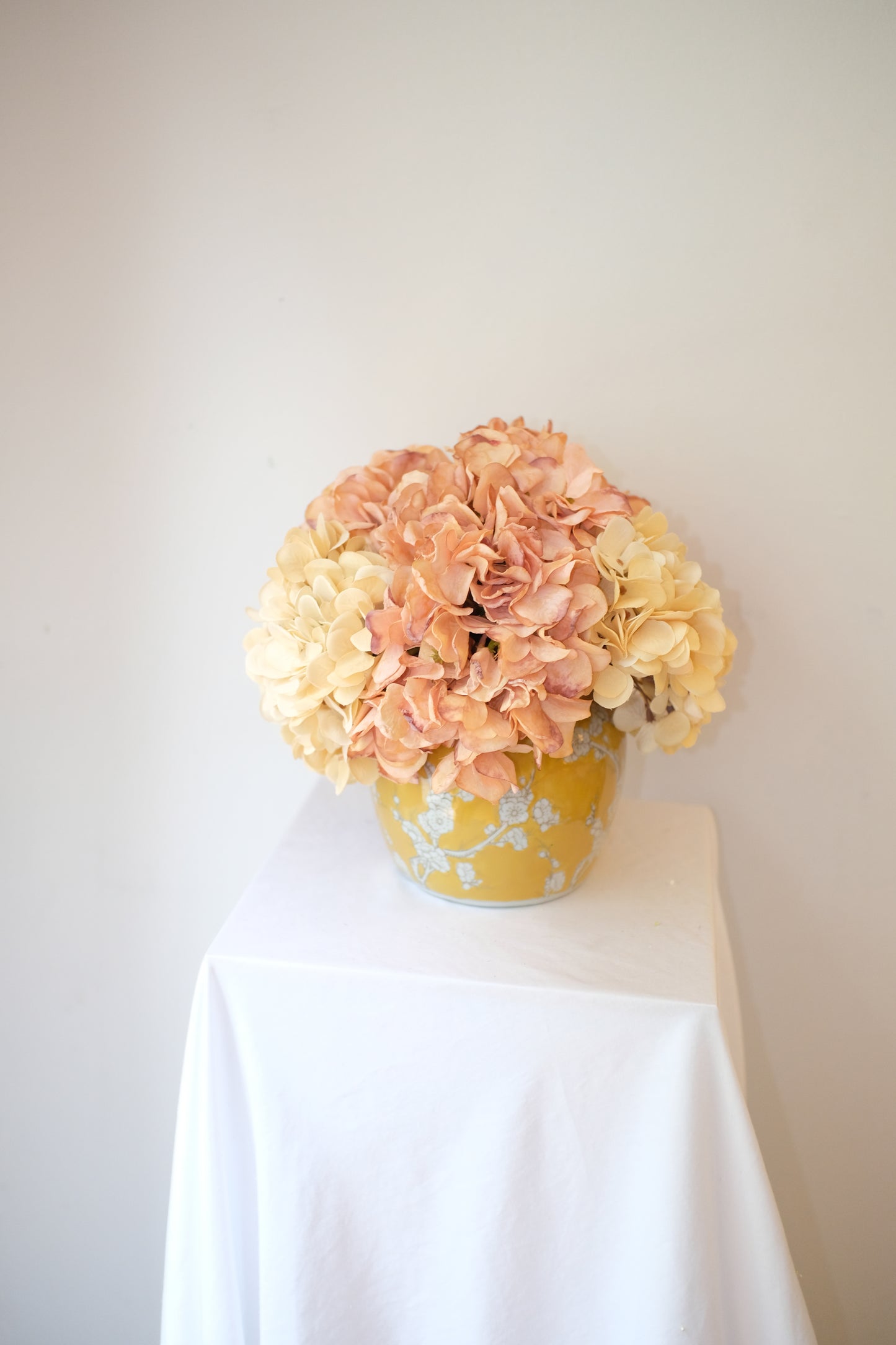 The York silk hydrangea arrangement detail view.